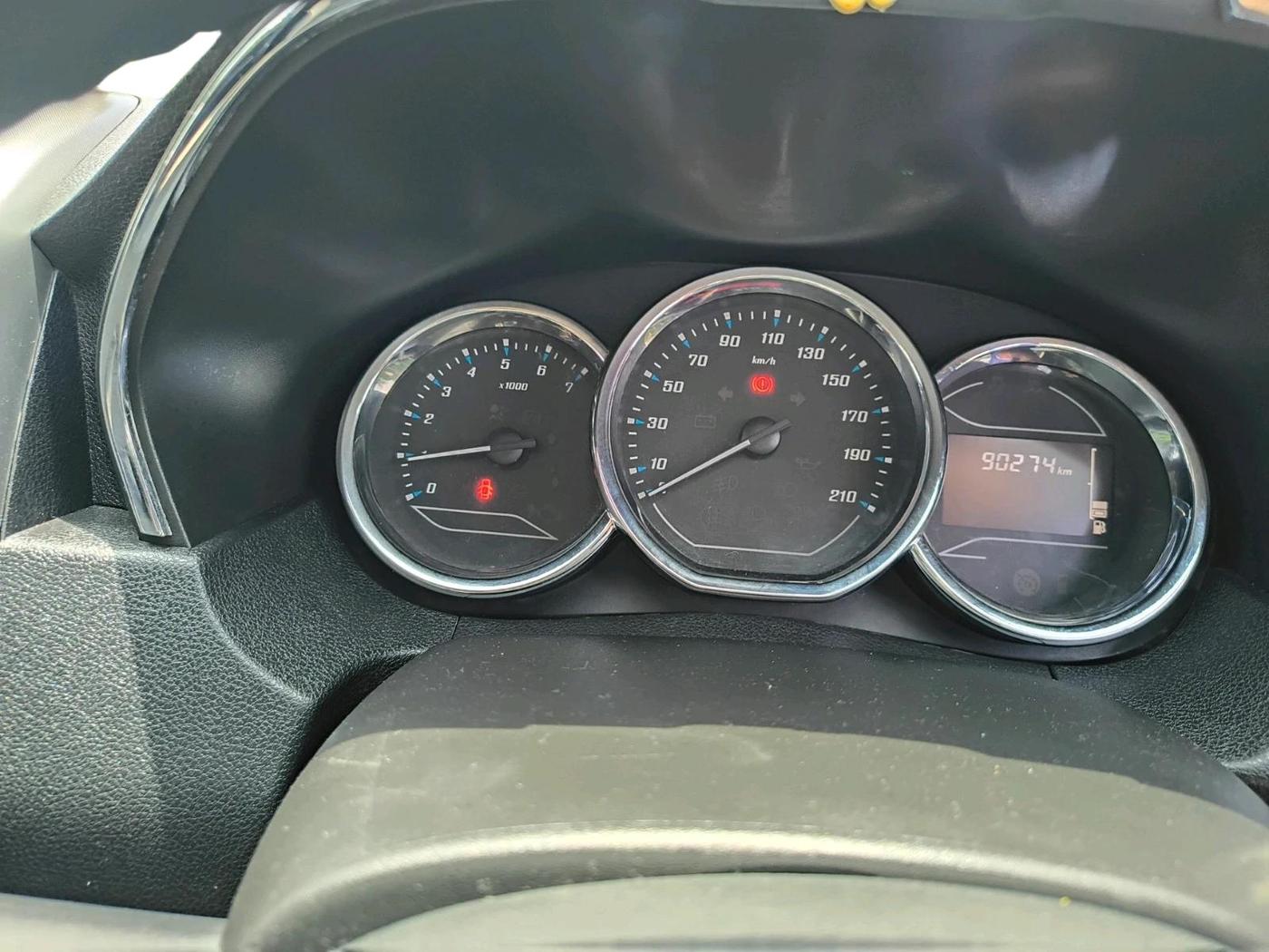 2019 Renault Duster 85 PS RXS MT DIESEL, Diesel, Manual, 90,274 km, interior