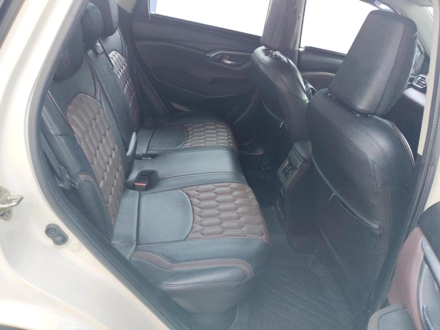 2024 Maruti Grand Vitara SIGMA SMART HYBRID, Petrol, Manual, 51,067 km, interior