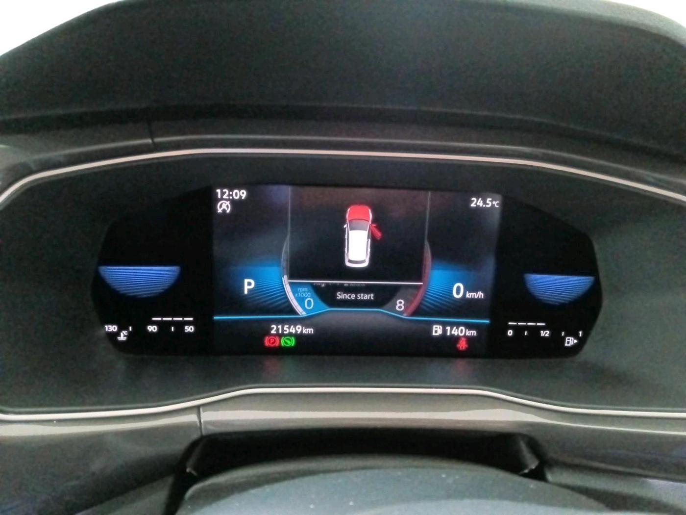2022 Volkswagen TAIGUN TOPLINE 1.0 TSI AT, Petrol, Automatic, 21,549 km, interior