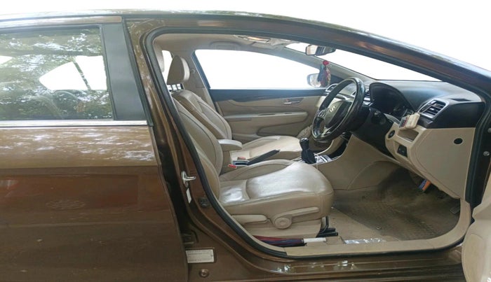 2016 Maruti Ciaz ZDI+ SHVS, Diesel, Manual, 1,22,386 km, interior