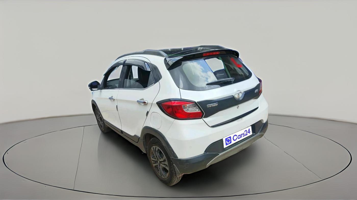 2018 Tata TIAGO NRG PETROL, Petrol, Manual, 26,575 km, exterior