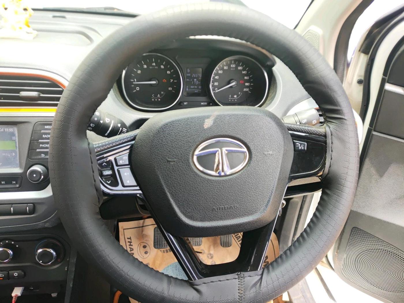 2018 Tata TIAGO NRG PETROL, Petrol, Manual, 26,575 km, interior