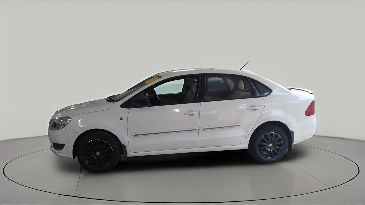 2015 Skoda Rapid 1.5 TDI CR ELEGANCE PLUS, Diesel, Manual, 1,25,126 km, exterior