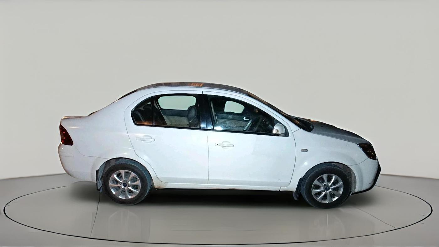 2013 Ford Fiesta STYLE DIESEL, Diesel, Manual, 2,16,763 km, exterior
