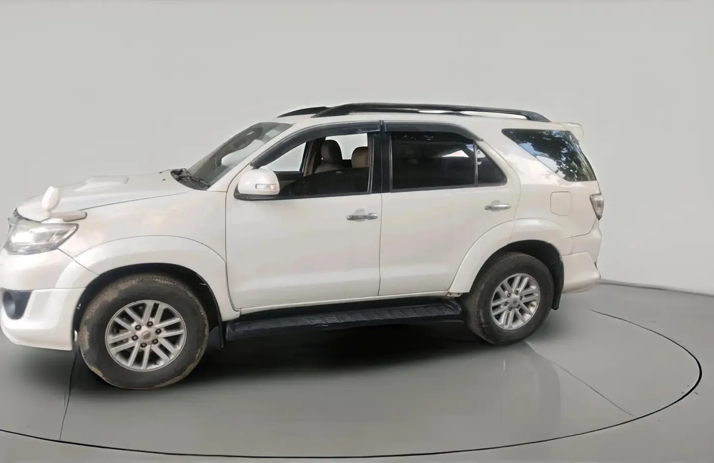 2013 Toyota Fortuner 3.0 4X2 MT, Diesel, Manual, 2,29,889 km, exterior