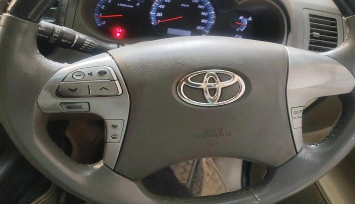 2013 Toyota Fortuner 3.0 4X2 MT, Diesel, Manual, 2,29,889 km, interior