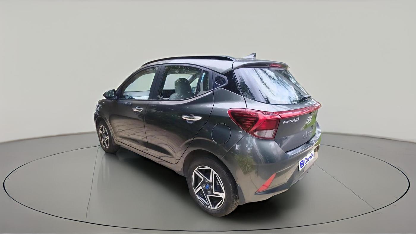 2025 Hyundai GRAND I10 NIOS ASTA AMT 1.2 KAPPA VTVT, Petrol, Automatic, 3,977 km, exterior