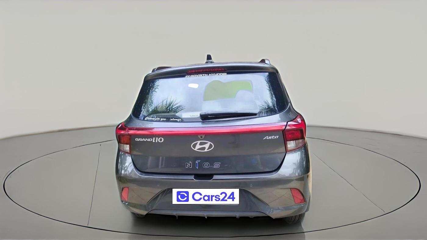 2025 Hyundai GRAND I10 NIOS ASTA AMT 1.2 KAPPA VTVT, Petrol, Automatic, 3,977 km, exterior
