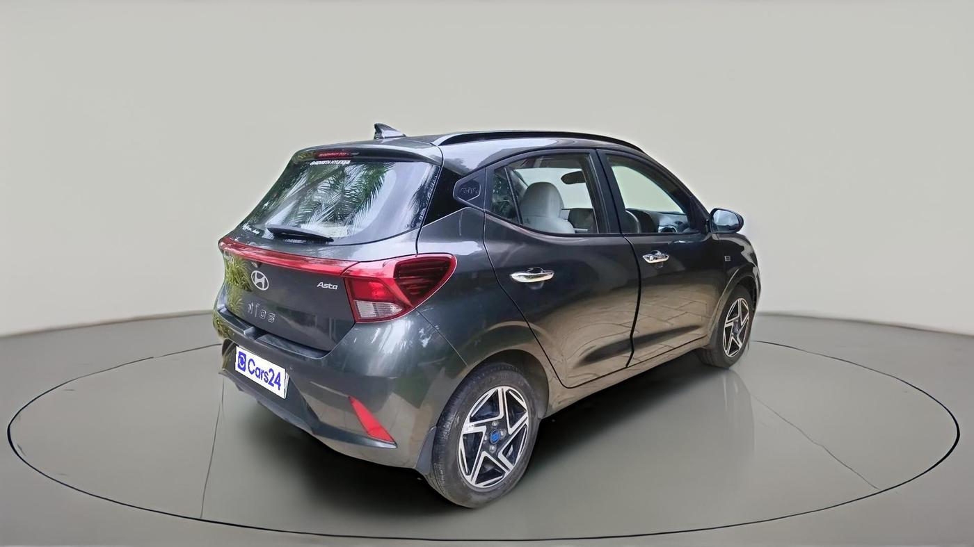2025 Hyundai GRAND I10 NIOS ASTA AMT 1.2 KAPPA VTVT, Petrol, Automatic, 3,977 km, exterior