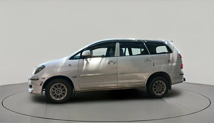 2011 Toyota Innova 2.5 G4 7 STR, Diesel, Manual, 3,36,999 km, exterior