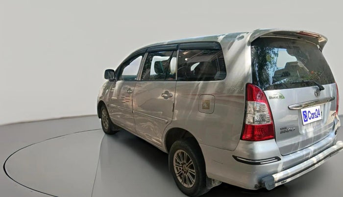 2011 Toyota Innova 2.5 G4 7 STR, Diesel, Manual, 3,36,999 km, exterior
