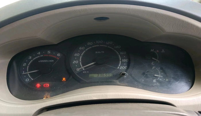 2011 Toyota Innova 2.5 G4 7 STR, Diesel, Manual, 3,36,999 km, interior