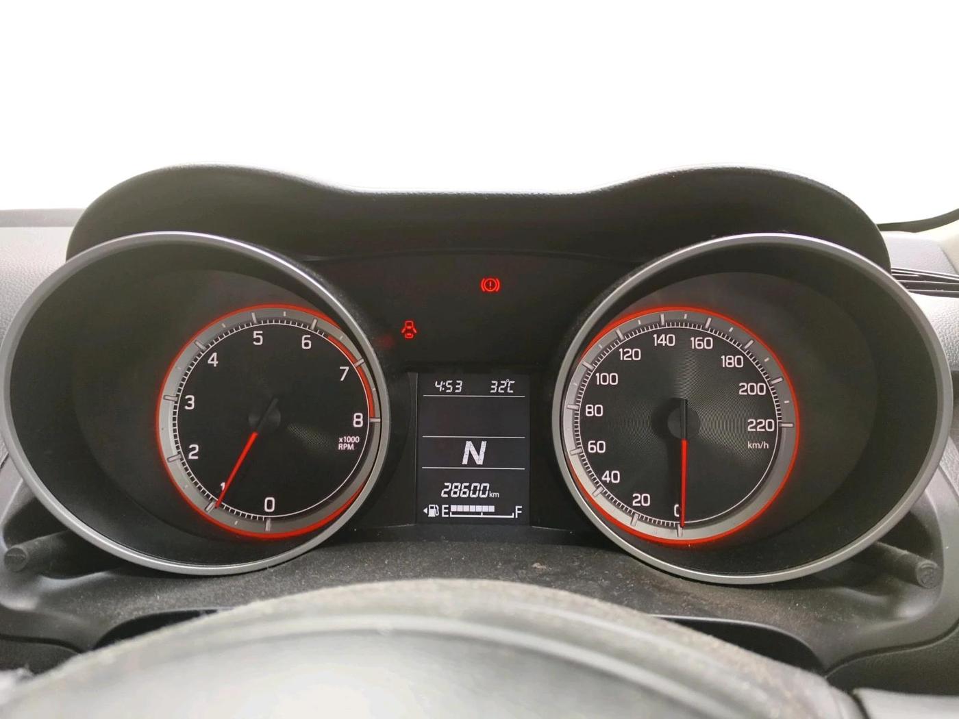 2023 Maruti Swift VXI AMT, Petrol, Automatic, 28,600 km, interior