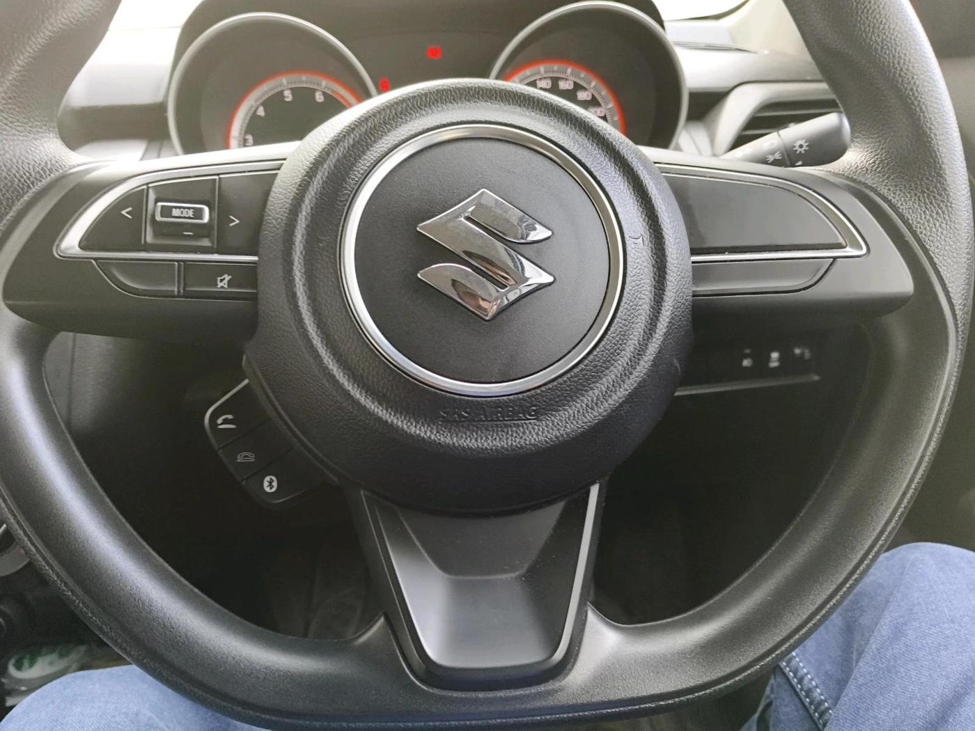 2023 Maruti Swift VXI AMT, Petrol, Automatic, 28,600 km, interior
