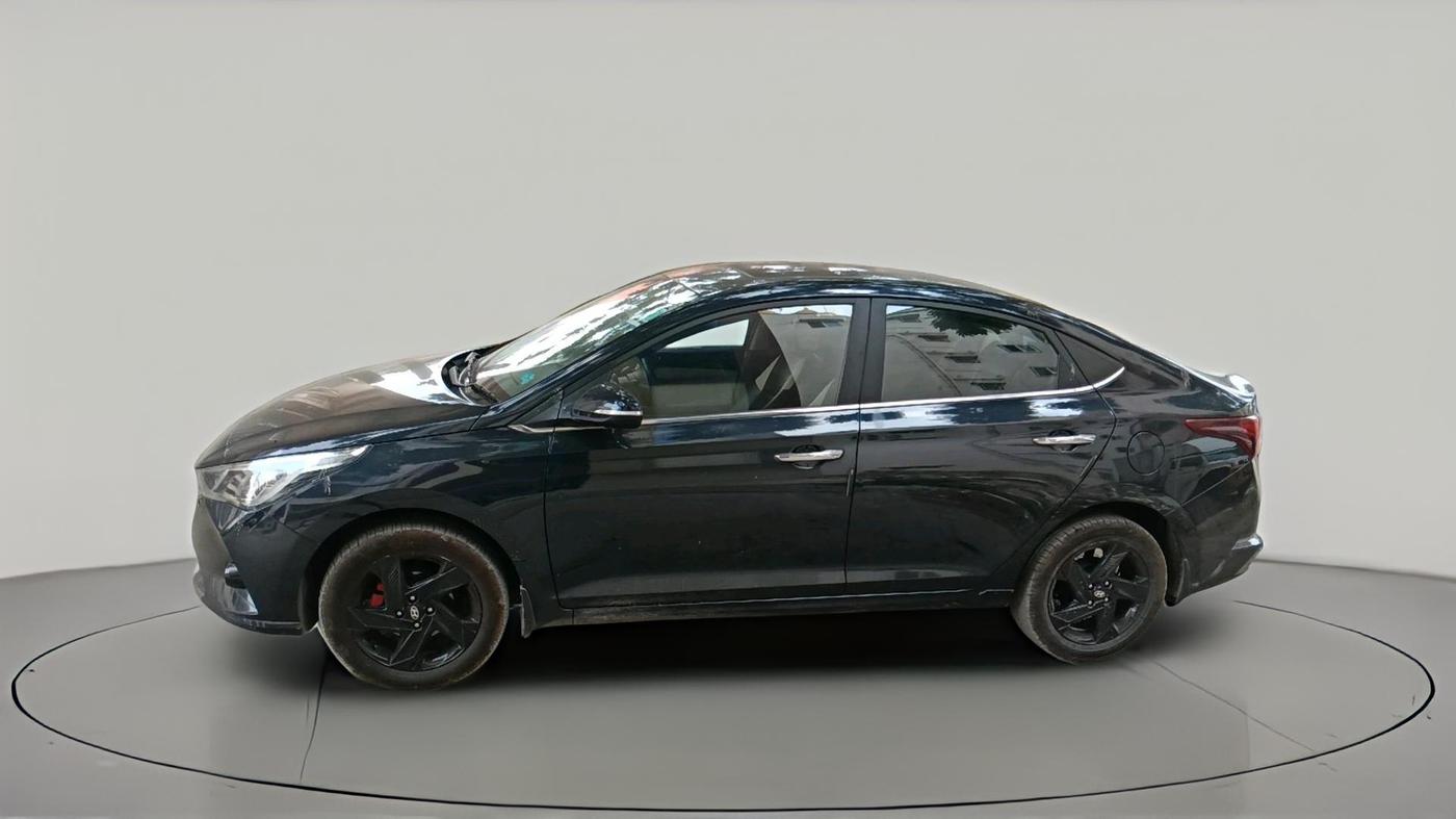 2022 Hyundai Verna SX 1.5 VTVT, Petrol, Manual, 42,332 km, exterior