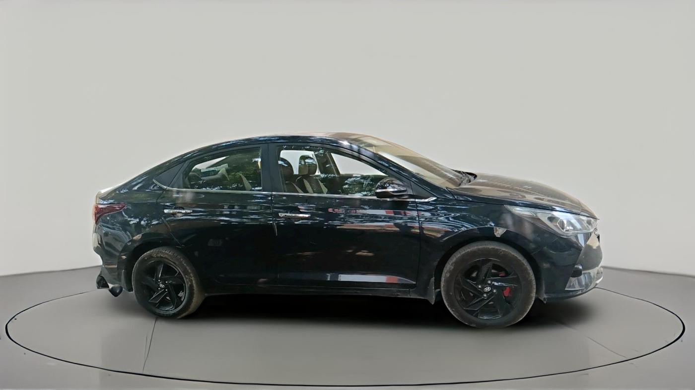 2022 Hyundai Verna SX 1.5 VTVT, Petrol, Manual, 42,332 km, exterior