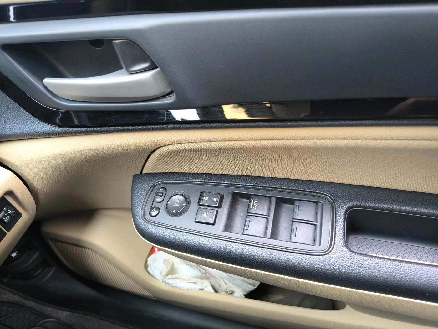 2019 Honda Amaze 1.2L I-VTEC VX CVT, Petrol, Automatic, 21,909 km, interior