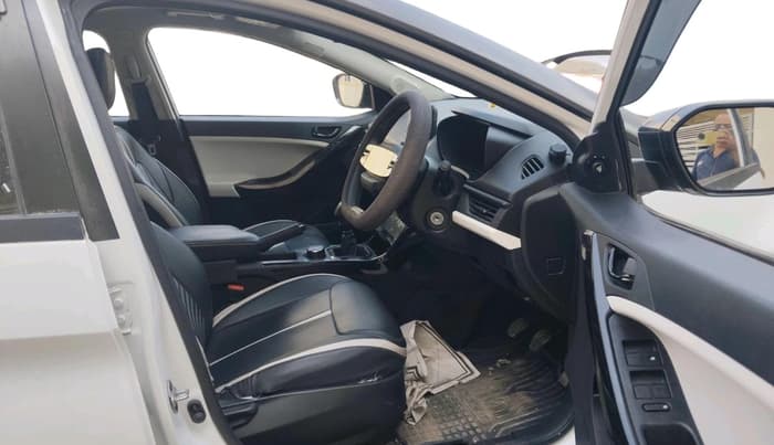 2024 Tata NEXON PURE SUNROOF 1.2 PETROL, Petrol, Manual, 10,100 km, interior