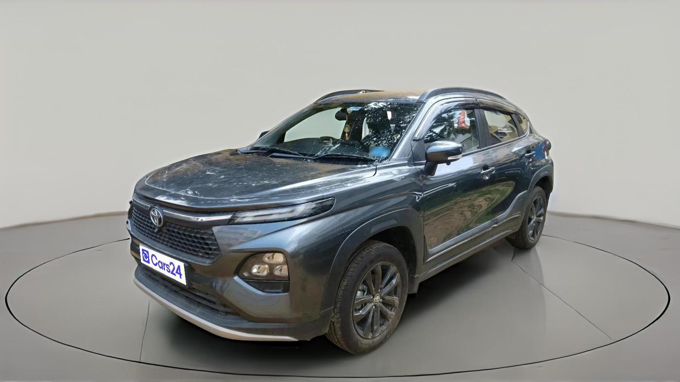 2025 Toyota Urban Cruiser Taisor S Plus 1.2 Petrol MT, Petrol, Manual, 7,096 km, exterior