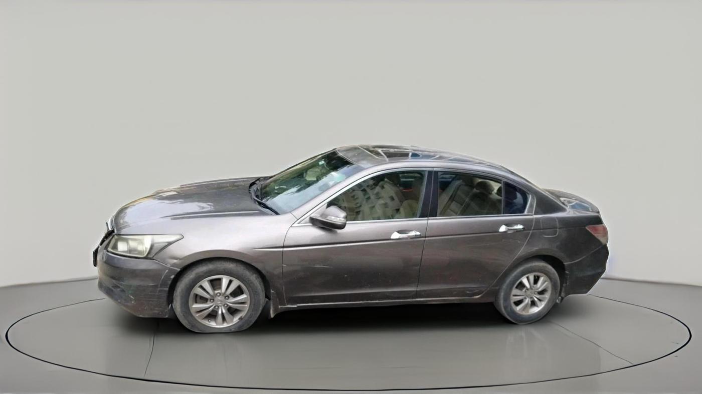 2011 Honda Accord 2.4L I-VTEC AT, Petrol, Automatic, 1,21,615 km, exterior