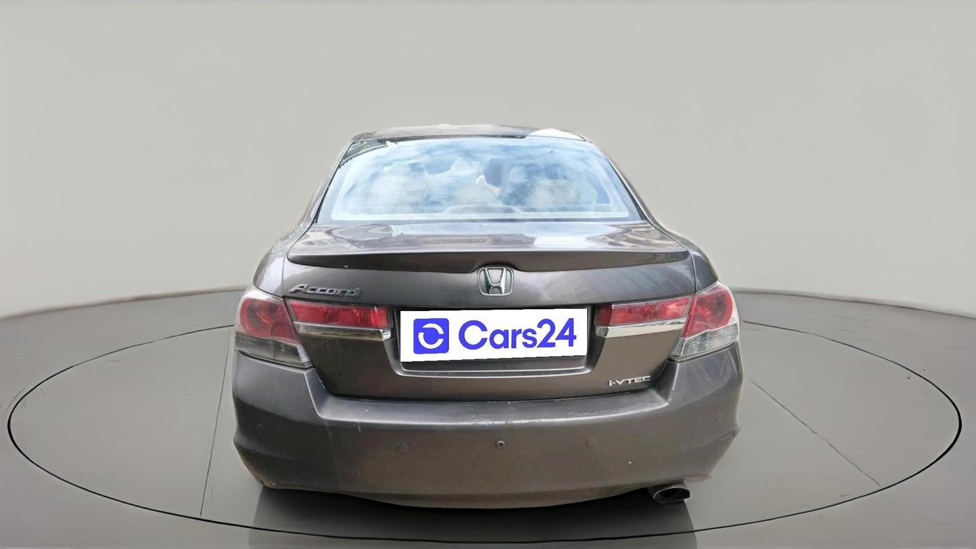 2011 Honda Accord 2.4L I-VTEC AT, Petrol, Automatic, 1,21,615 km, exterior
