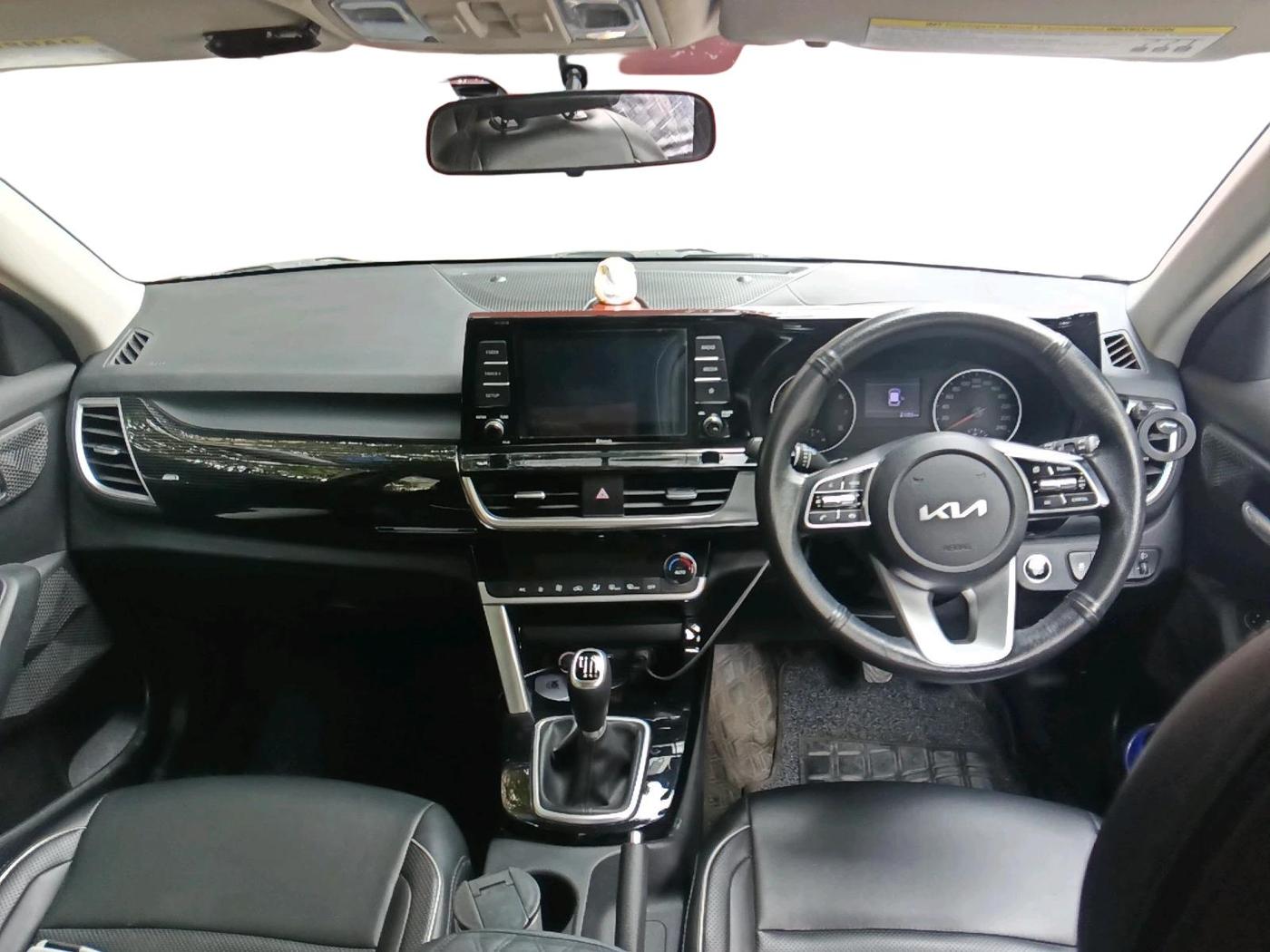 2022 KIA SELTOS HTK PLUS 1.5 IMT, Petrol, Manual, 21,055 km, interior