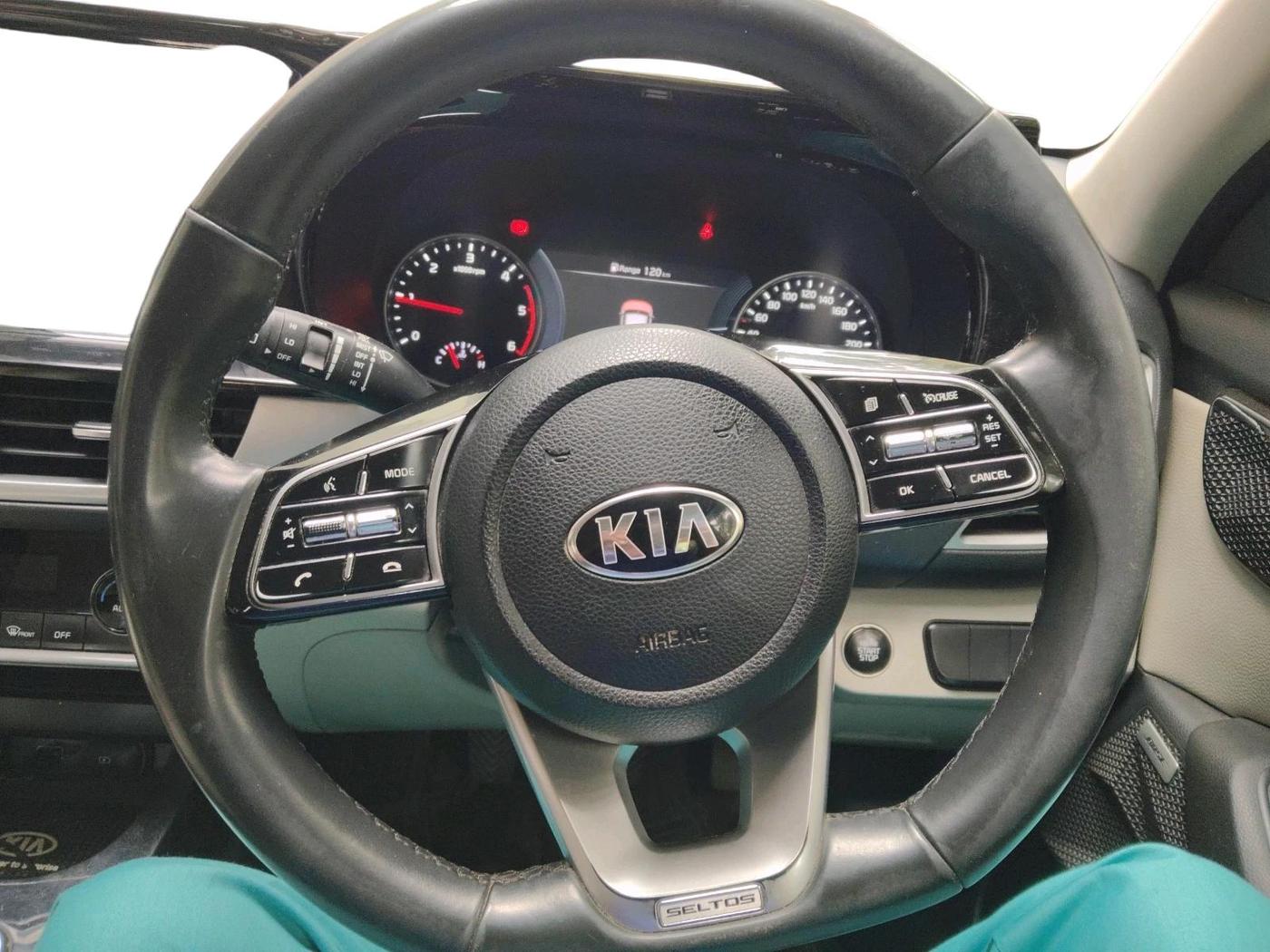 2020 KIA SELTOS HTX PLUS 1.5 DIESEL, Diesel, Manual, 98,003 km, interior