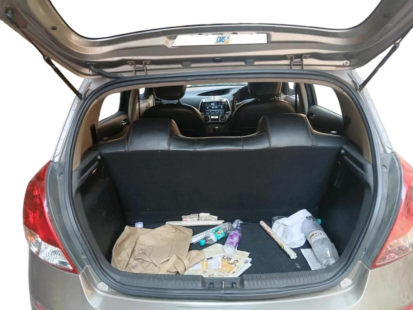 2012 Hyundai i20 MAGNA (O) 1.4 CRDI, Diesel, Manual, 1,33,500 km, exterior