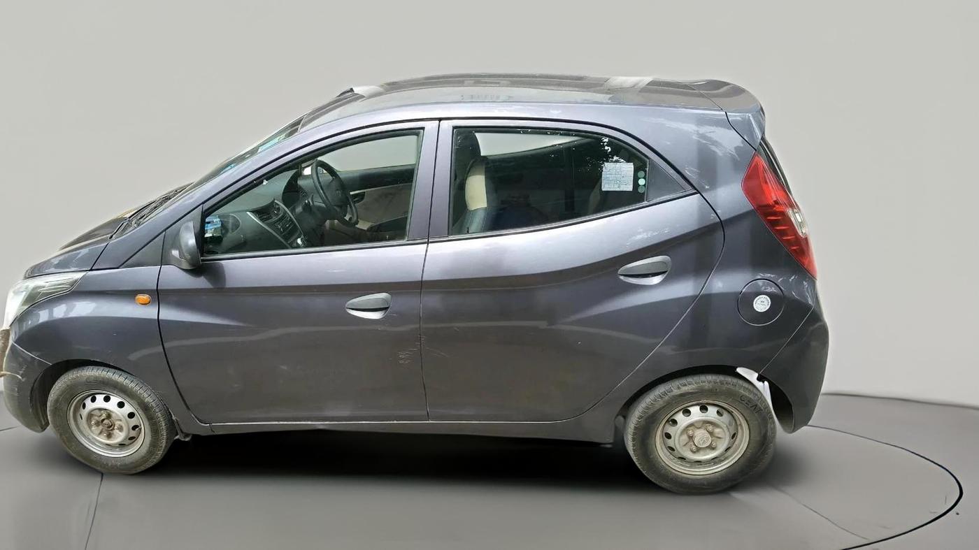 2016 Hyundai Eon ERA +, Petrol, Manual, 30,433 km, exterior
