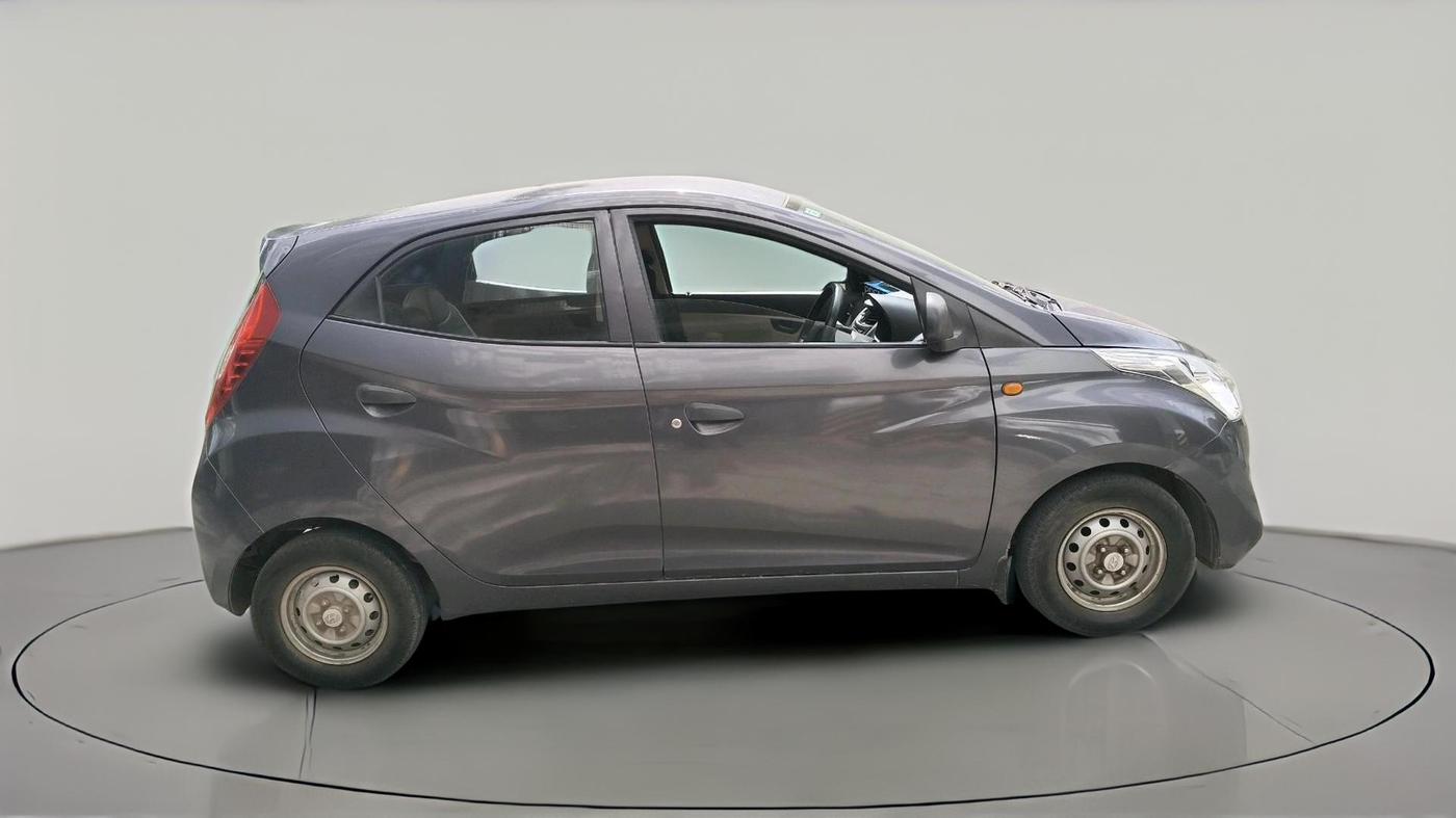 2016 Hyundai Eon ERA +, Petrol, Manual, 30,433 km, exterior