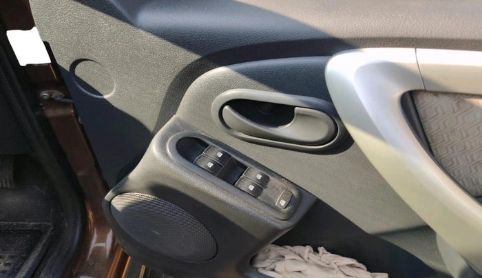 2014 Renault Duster 85 PS RXL DIESEL, Diesel, Manual, 1,26,508 km, interior