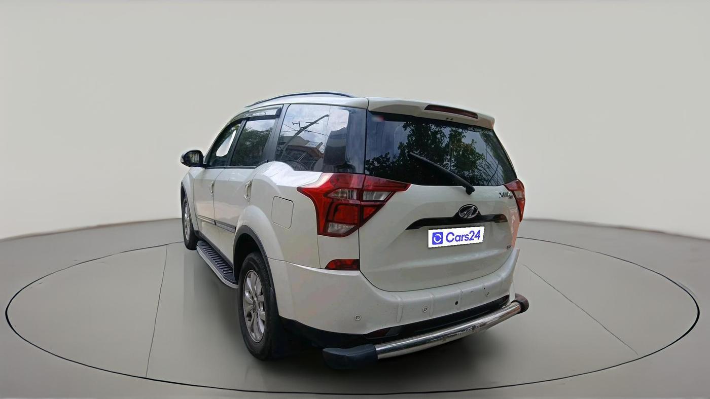 2019 Mahindra XUV500 W7, Diesel, Manual, 34,314 km, exterior