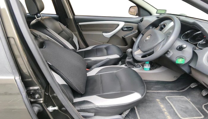 2016 Renault Duster RXL PETROL, Petrol, Manual, 49,028 km, interior