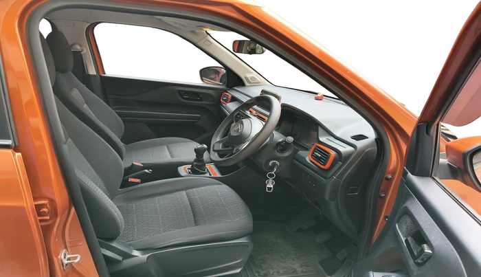 2023 Tata PUNCH ADVENTURE MT, Petrol, Manual, 39,758 km, interior