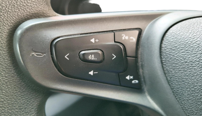 2023 Tata PUNCH ADVENTURE MT, Petrol, Manual, 39,758 km, interior