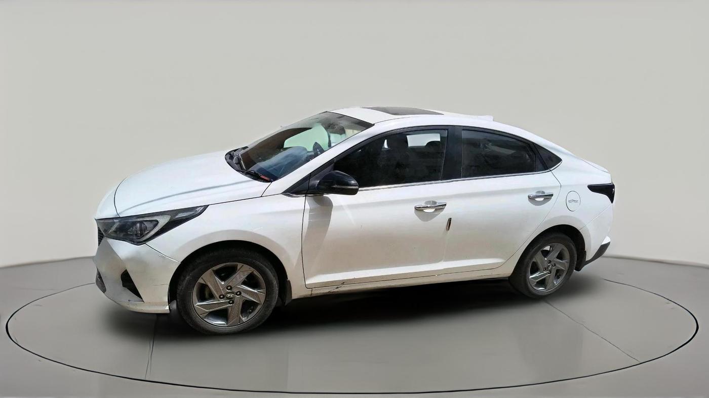2022 Hyundai Verna SX 1.5 VTVT, Petrol, Manual, 79,081 km, exterior