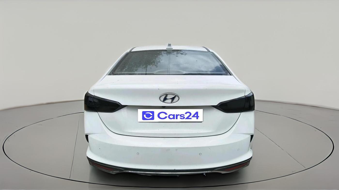 2022 Hyundai Verna SX 1.5 VTVT, Petrol, Manual, 79,081 km, exterior
