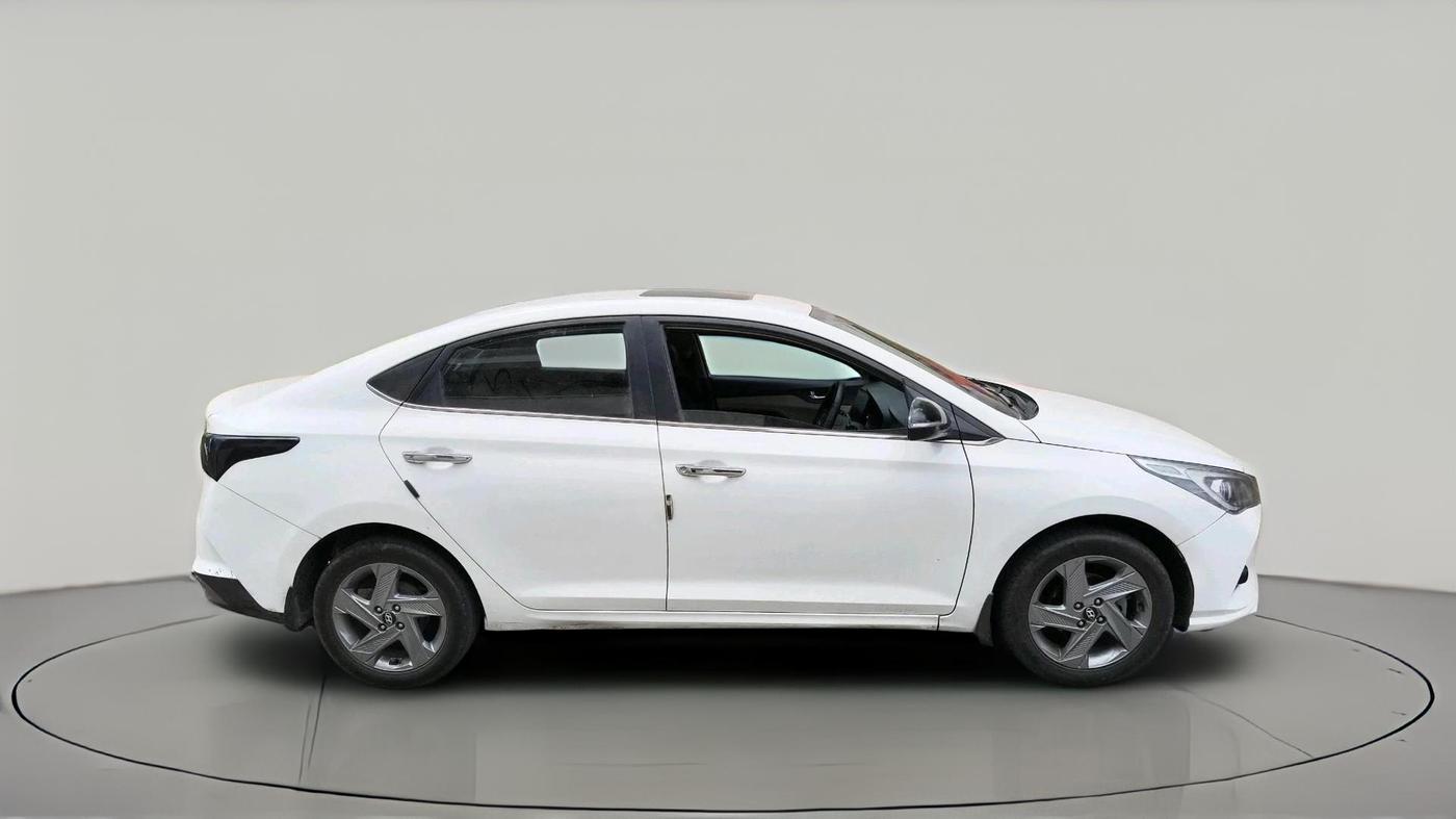 2022 Hyundai Verna SX 1.5 VTVT, Petrol, Manual, 79,081 km, exterior