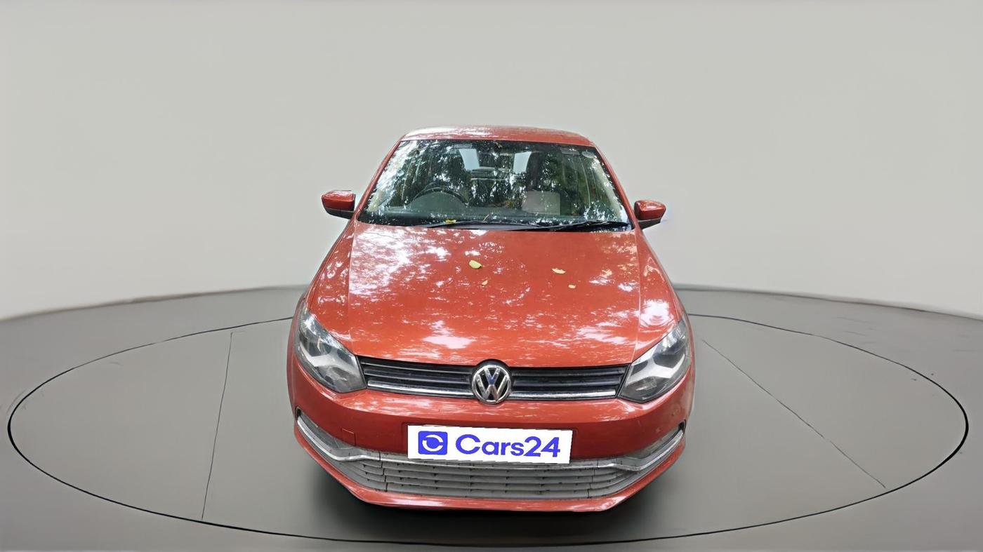 2015 Volkswagen Polo HIGHLINE1.5L, Diesel, Manual, 1,25,591 km, exterior