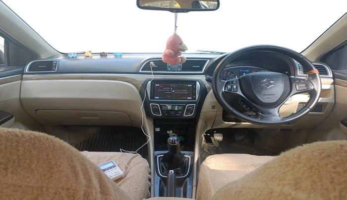 2019 Maruti Ciaz ALPHA 1.5 SHVS PETROL, Petrol, Manual, 37,788 km, interior