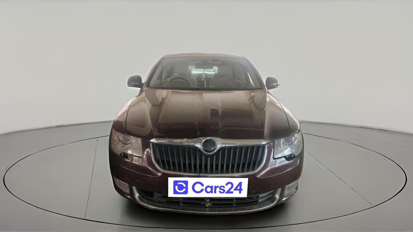 2011 Skoda Superb ELEGANCE 1.8 TSI AT, Petrol, Automatic, 64,692 km, exterior