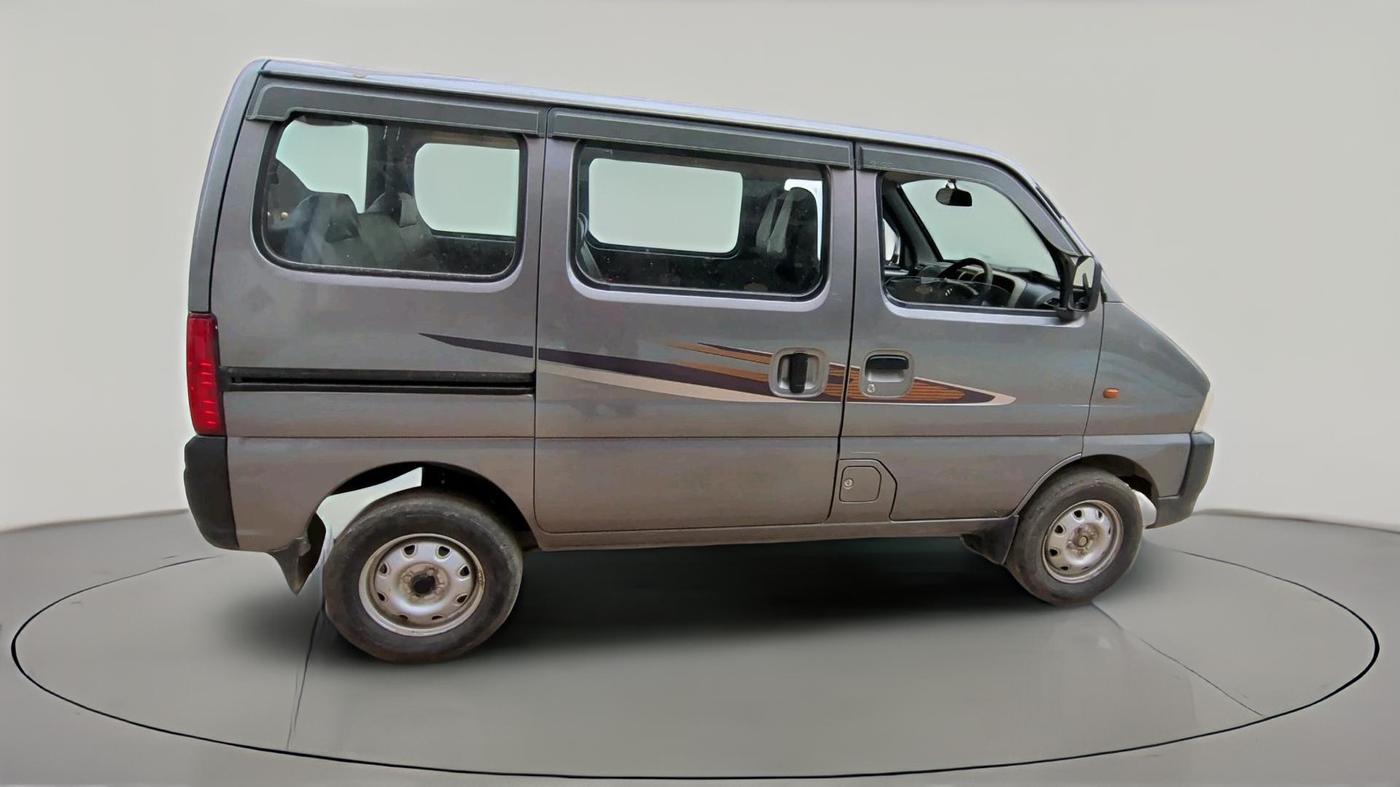 2022 Maruti Eeco 7 STR STD(O), Petrol, Manual, 47,692 km, exterior