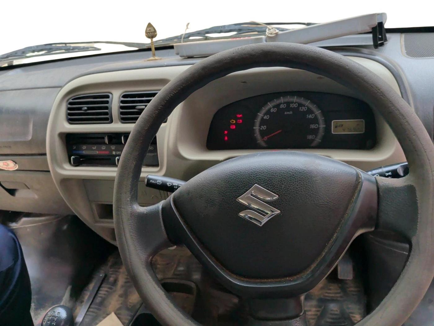 2022 Maruti Eeco 7 STR STD(O), Petrol, Manual, 47,692 km, interior