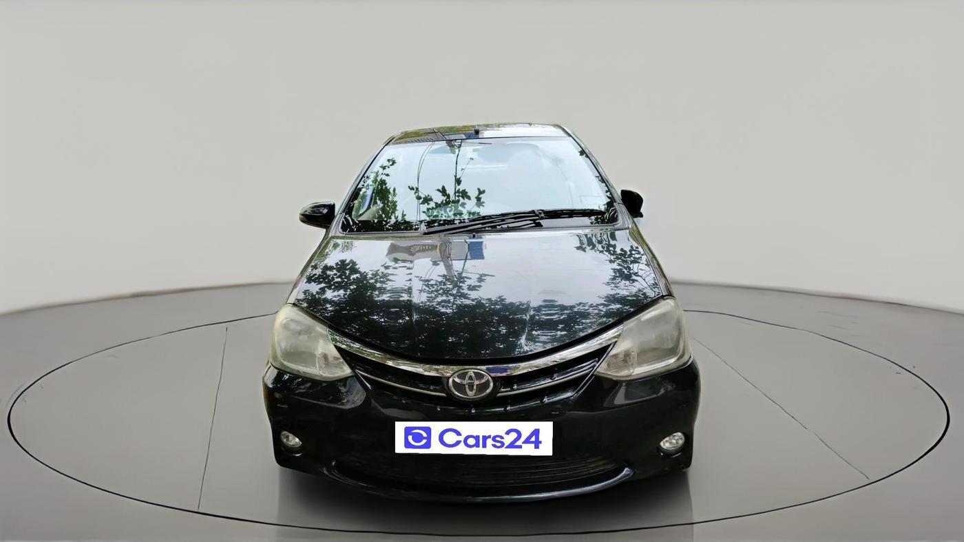 2013 Toyota Etios V, Petrol, Manual, 73,300 km, exterior