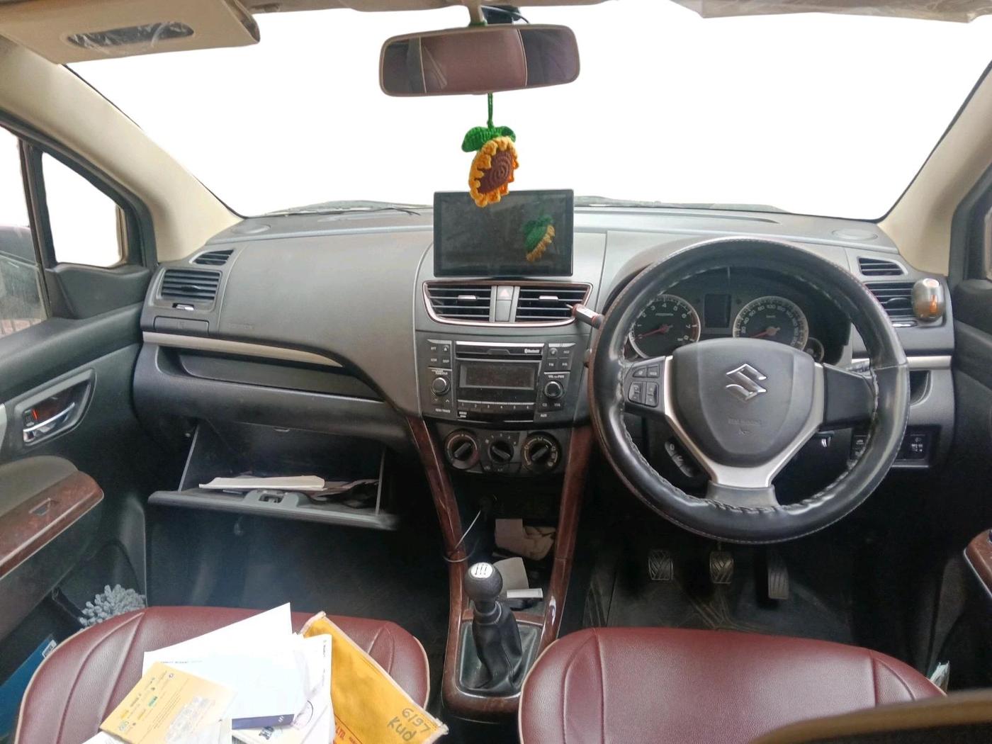 2018 Maruti Ertiga VXI, Petrol, Manual, 1,01,364 km, interior