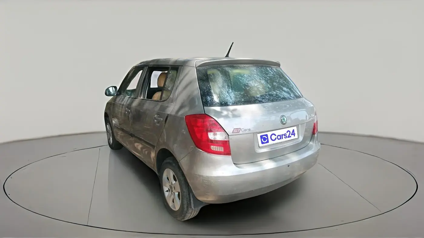 2011 Skoda Fabia ELEGANCE 1.2 MPI, Petrol, Manual, 78,660 km, exterior