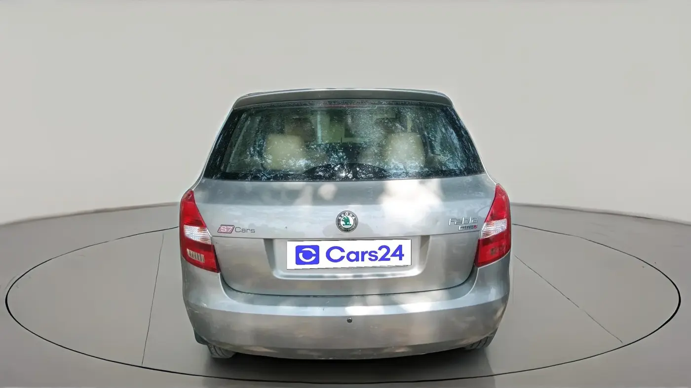 2011 Skoda Fabia ELEGANCE 1.2 MPI, Petrol, Manual, 78,660 km, exterior