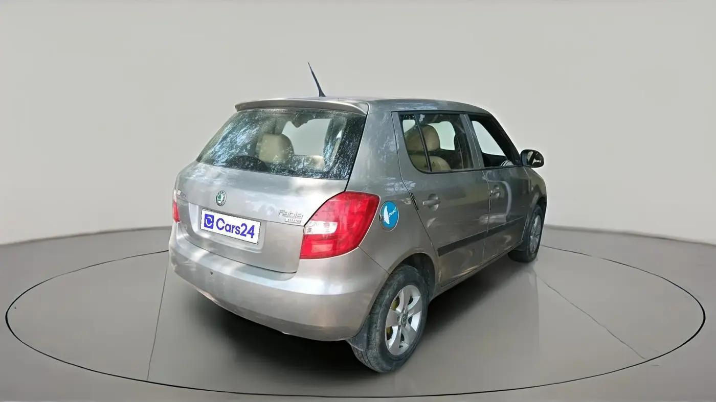 2011 Skoda Fabia ELEGANCE 1.2 MPI, Petrol, Manual, 78,660 km, exterior