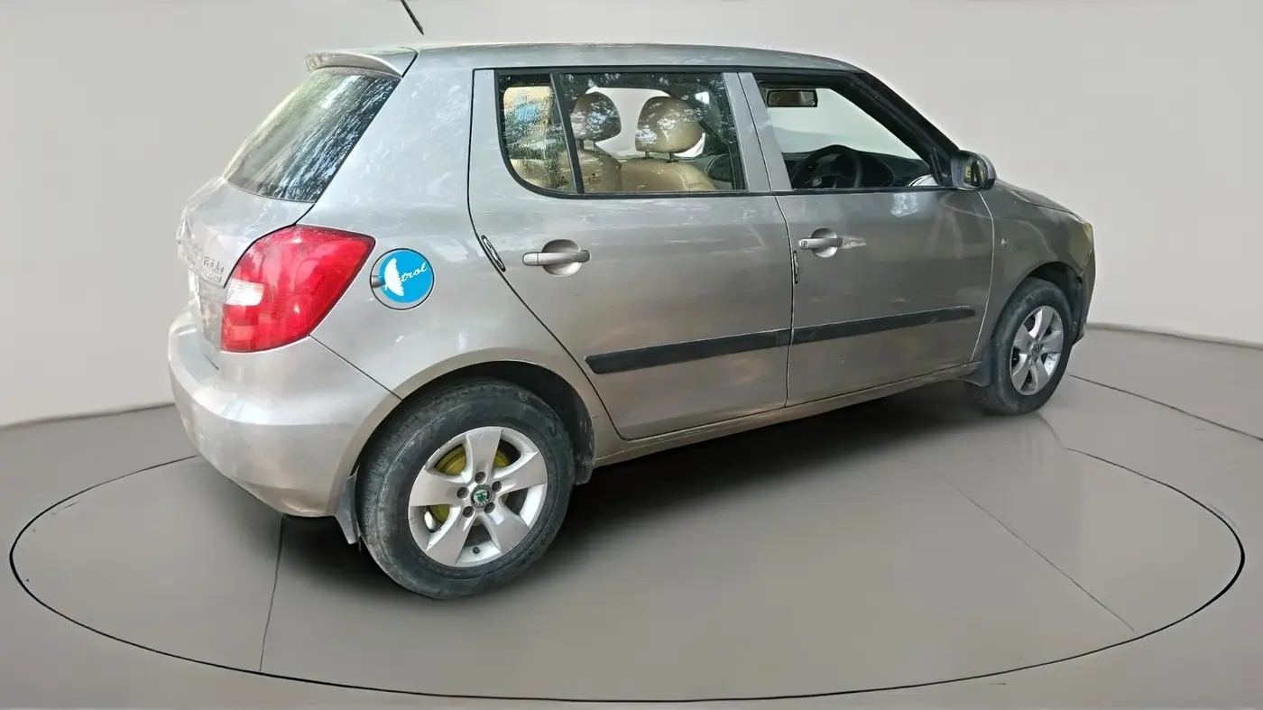 2011 Skoda Fabia ELEGANCE 1.2 MPI, Petrol, Manual, 78,660 km, exterior