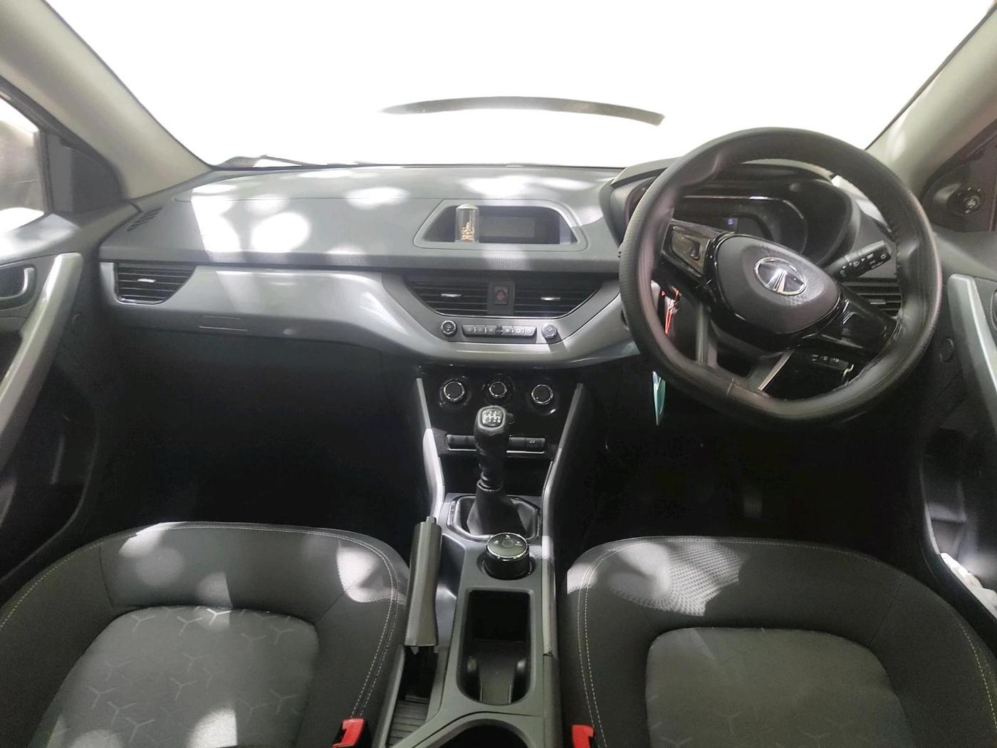 2020 Tata NEXON XM PETROL, Petrol, Manual, 94,996 km, interior